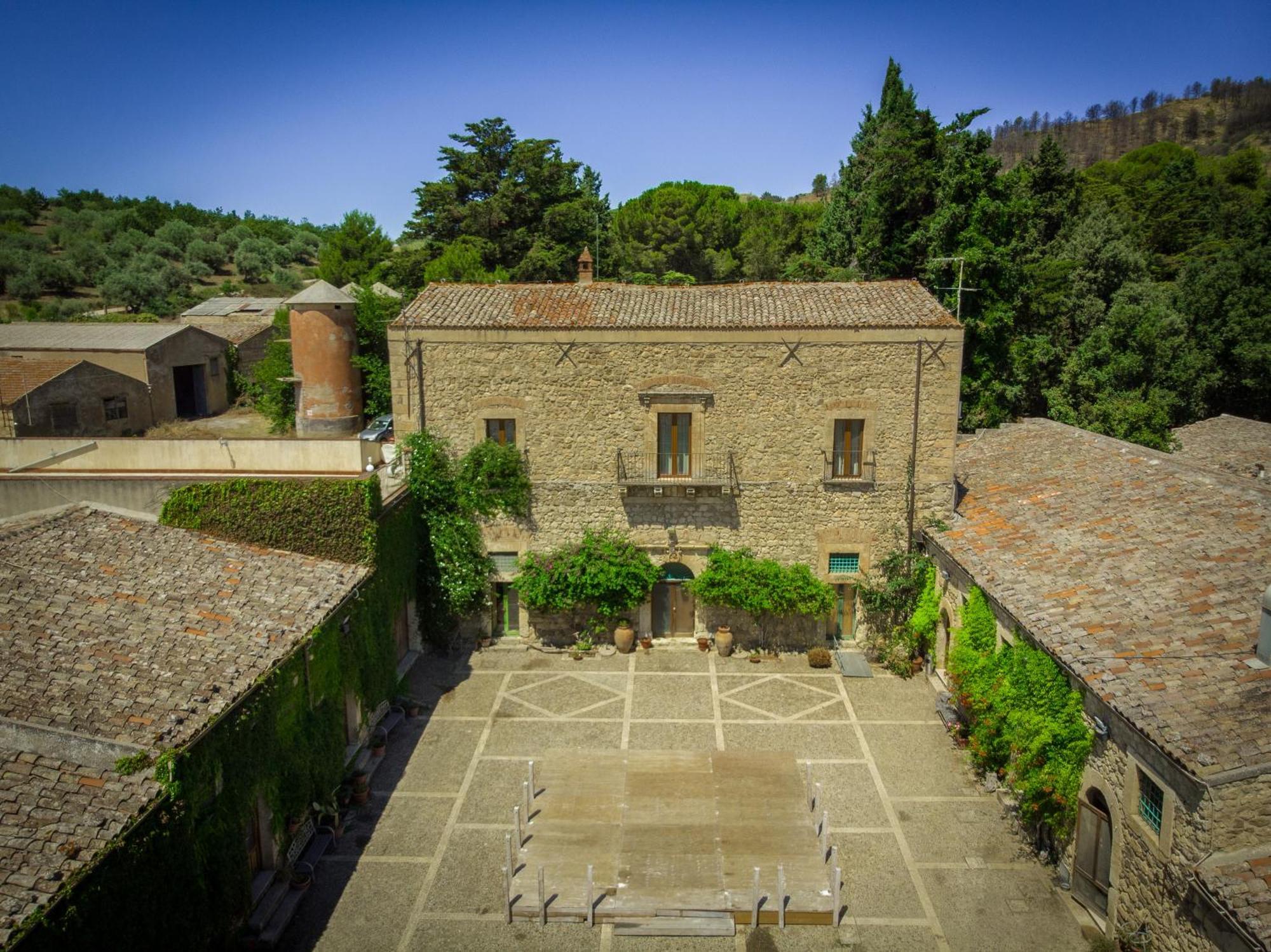 Agriturismo Feudo Tudia Landro Exteriör bild